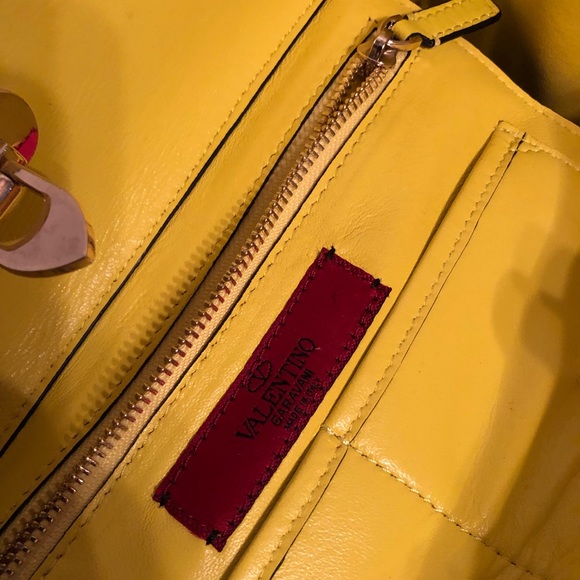 Valentino rockstud studded trapeze tote satchel - Picture 7 of 8